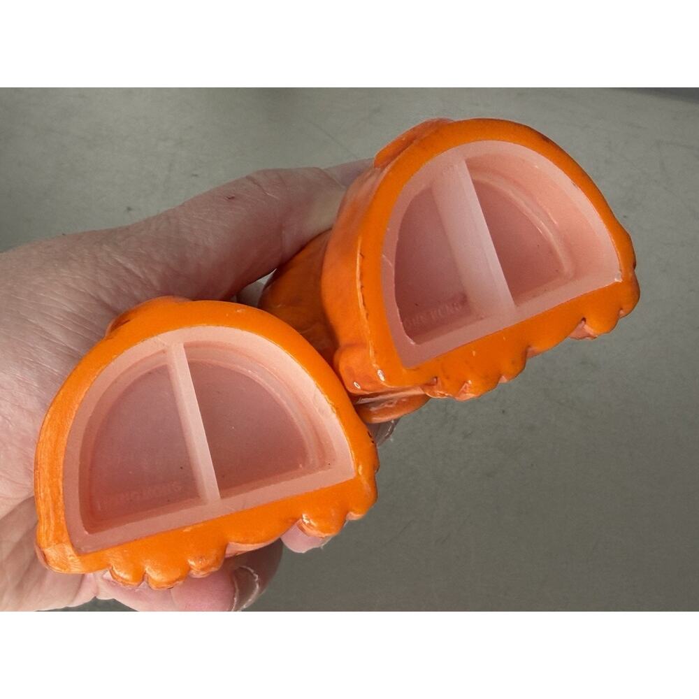 VTG Sad Bloodhound Dogs Salt Pepper Celluloid Bright Orange Shakers Hong Kong - Picture 4 of 5
